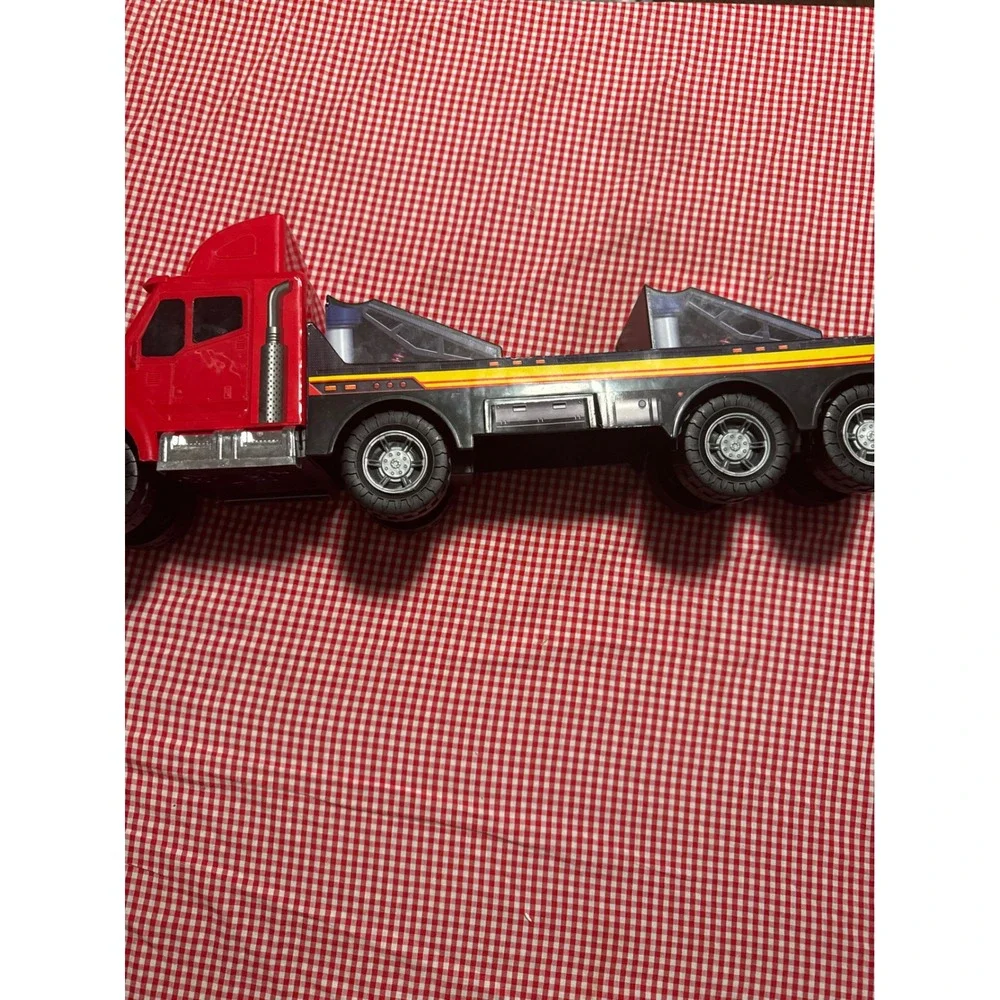 Red and Black Flatbed Tow‎ Truck Toy Vehicle Toy Car